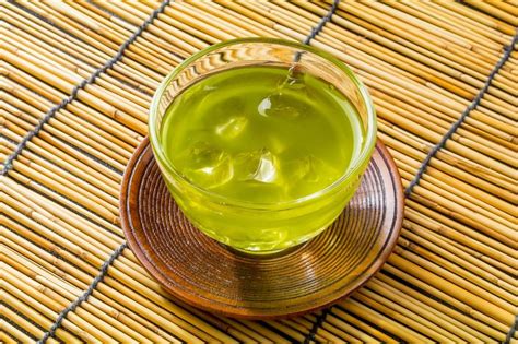 玉露是什麼|日本不只有抹茶！煎茶、玉露、玄米…5大「日本茶」。